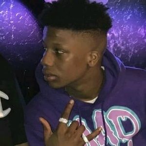 Meet your Posher, Eli